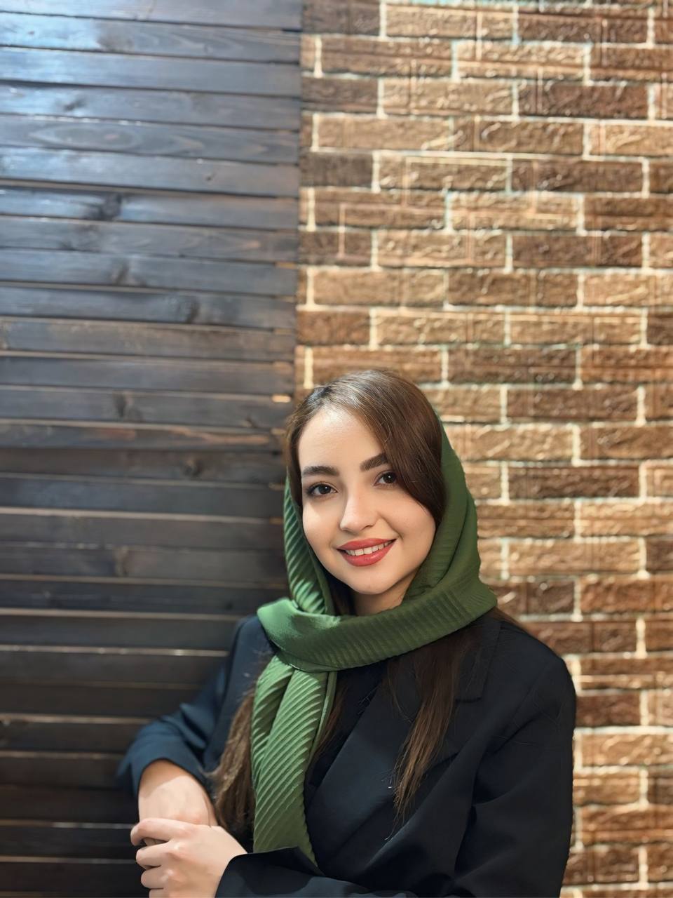 مشاور پرنیا کیانپور