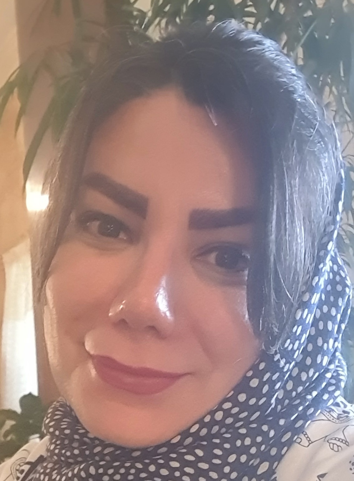 مشاور سحر تقی پور