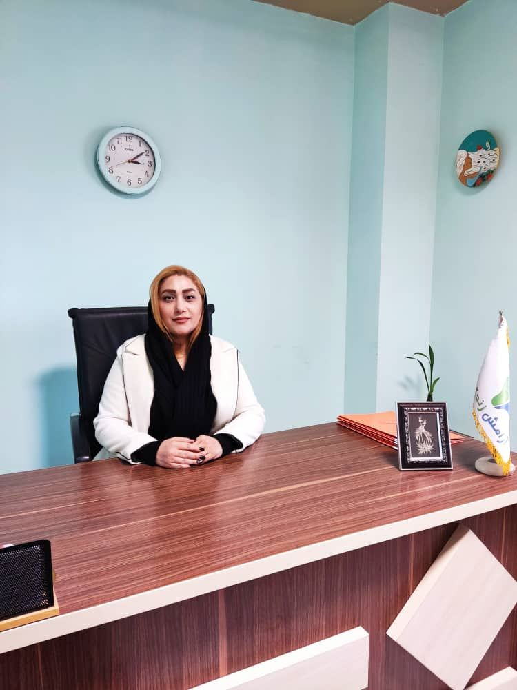 مشاور مریم گیاه تازه
