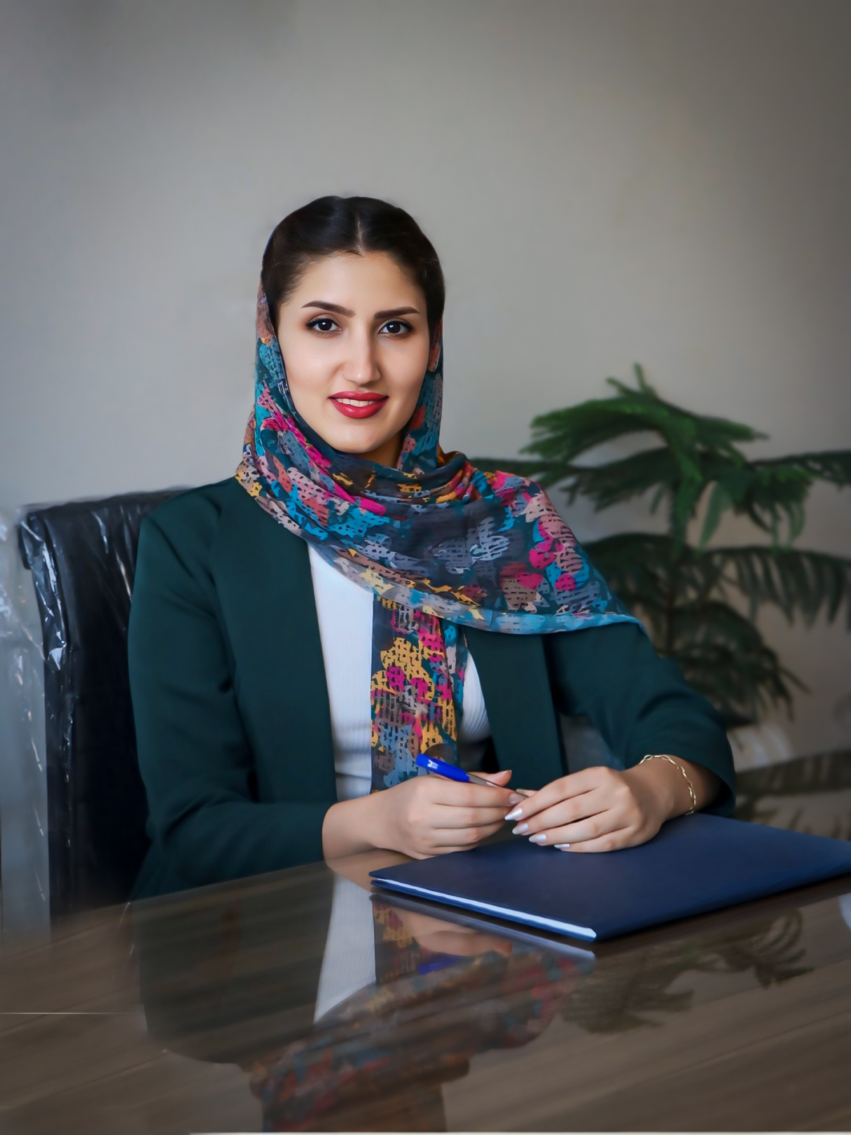 مشاور سارا رجبی