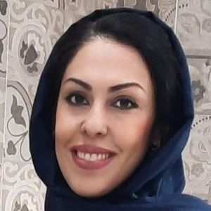 مهرانگیز احمدزاده