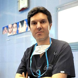 افشین فتحی