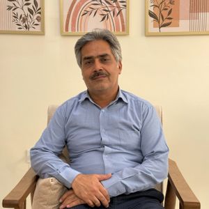 احمد اکبری