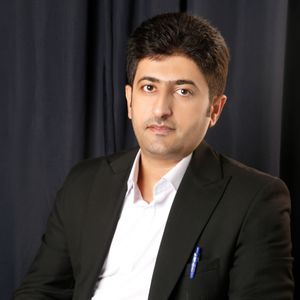 اکبر نصیری