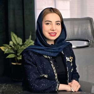 آذین فرهاد