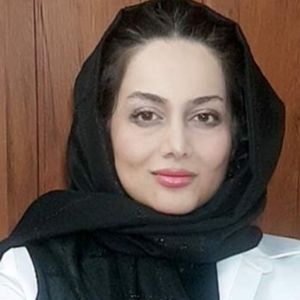 عادله هاشمی فرد