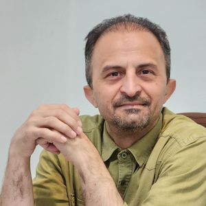 احمد مزارعی ستوده