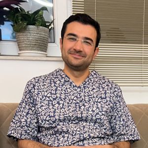 احمد مظهر