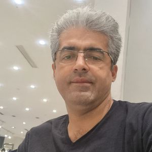 الهیار اسدی غلامی