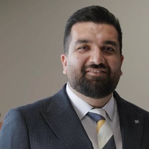 علی امانی بنی