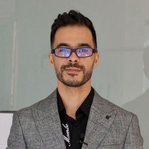 عکس دکتر