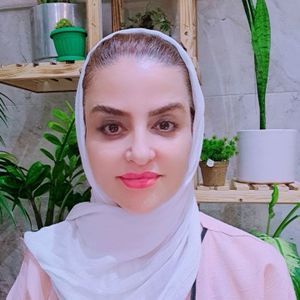 آمنه حاجی کرم