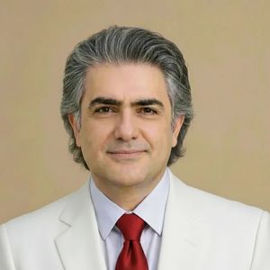 آرش عباسی