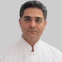 آرش پولادی