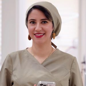 عاطفه عالم زاده