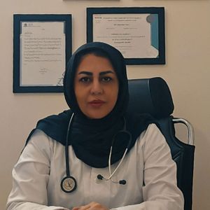 آیه نقی زاده دکتر طب سنتی