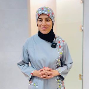 آزاده انجم روز