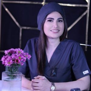 بهناز احمدی