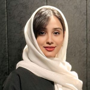 دنیا منصوری نژاد