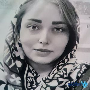 الهه علیزاده نادری