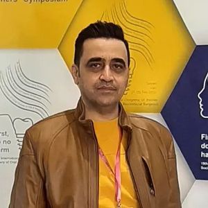 عکس دکتر