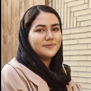 فائزه خدایاری