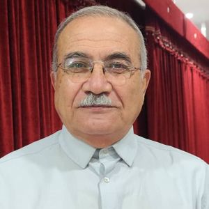 فرهاد دادرس