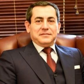 فرهاد نادری نیا