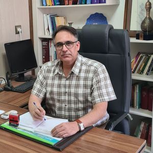 فرشید عظیمی دکتر روانپزشک