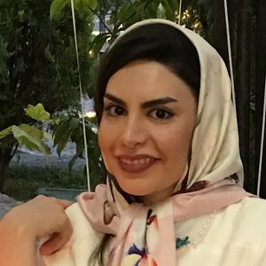 فاطمه فروزش