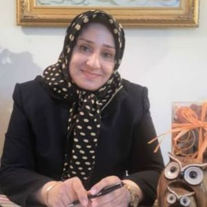 فاطمه مینا