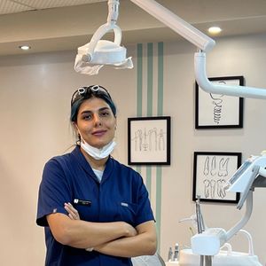 فاطمه ناصری بروجنی
