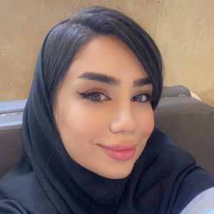 فاطمه صادق