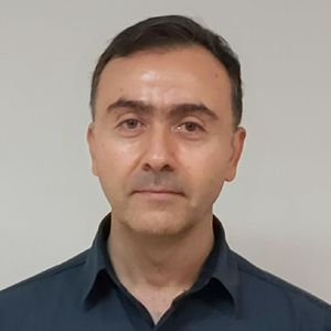 فرید بابائی