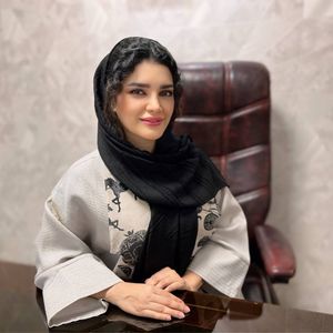 فرناز فرشباف