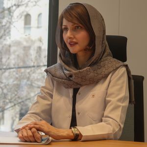هاله سادات
