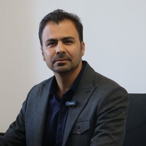 عکس دکتر