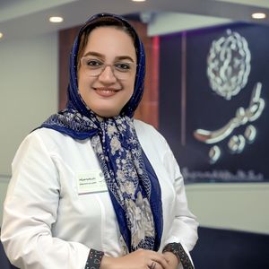 هانیه سادات میرزاده