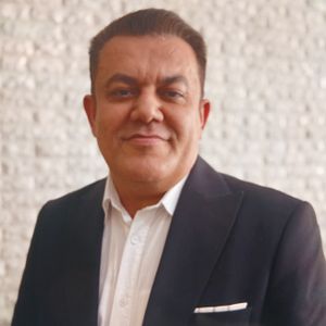 هدایت ولی منش
