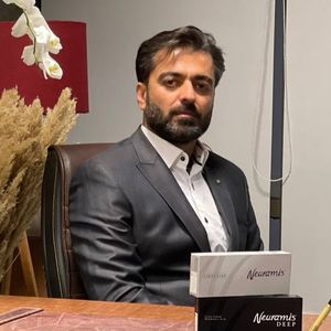 عکس دکتر