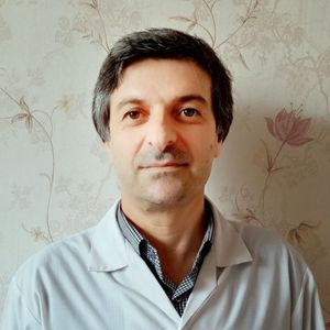 جواد فیروزان دکتر طب سنتی ایرانی