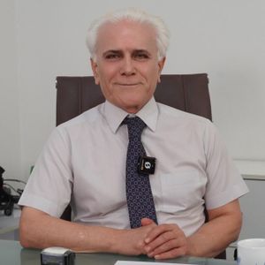 کمال هادی