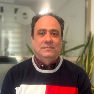 کامیار مقسم