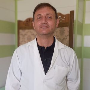 کاوه شریف زاده