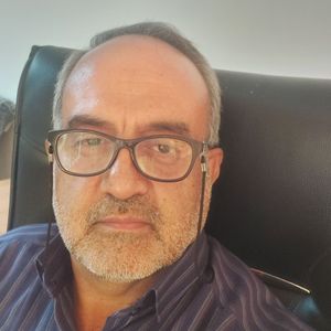 بهنام کشاورز دکتر روانپزشک مرودشت