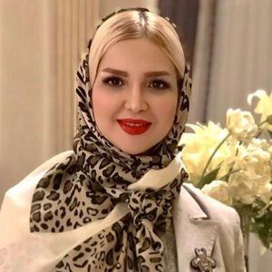 ماندانا خسروآرا