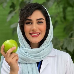 مریم الله یاری وانانی