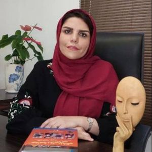 مریم کاوه