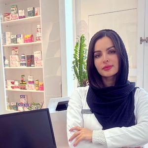 مریم مرادی پور مشاوره ی دارویی تخصصی برای زنان و نازایی