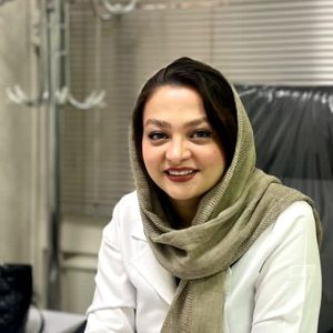 مریم پاکرو
